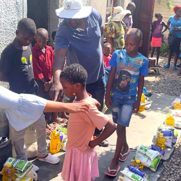 Strengthening Community Resilience: Providing Essential Food Support to Families in Gweru